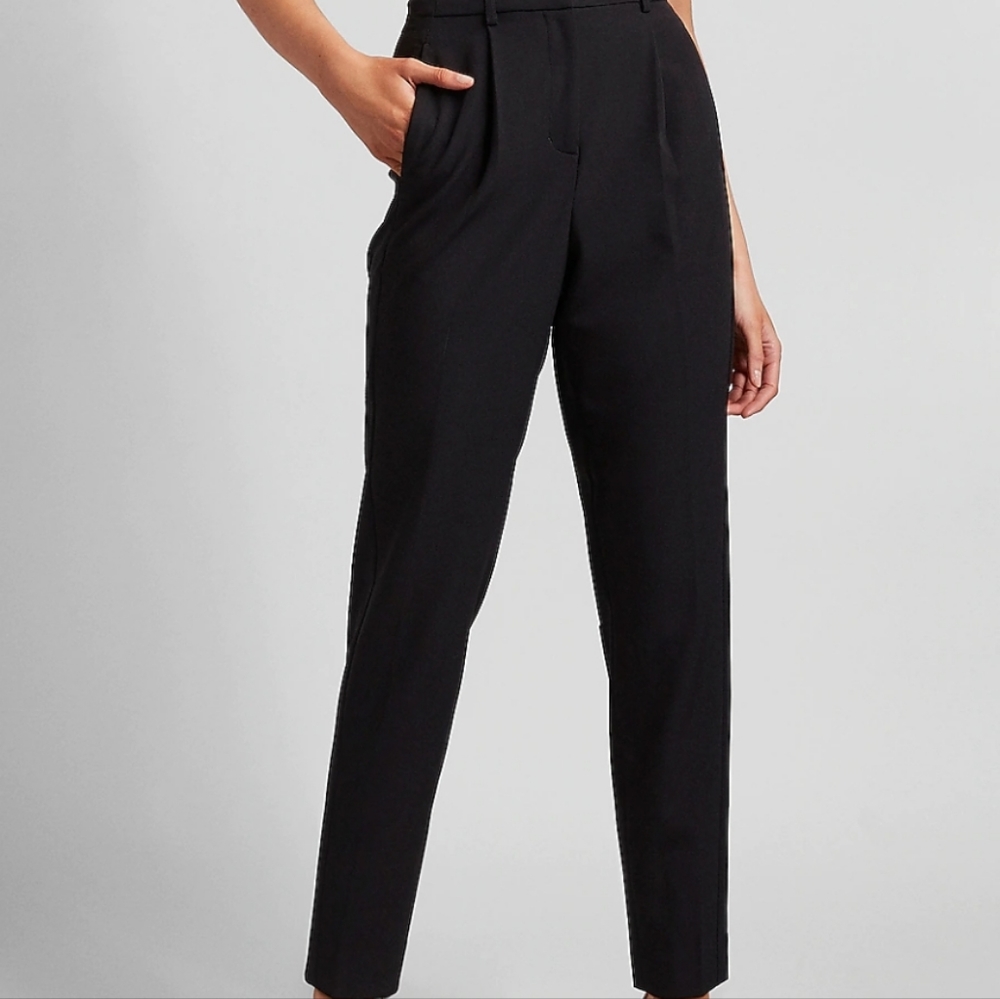 High Waisted Pleated Ankle Pant